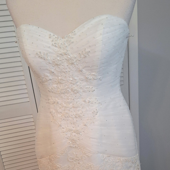 Oleg cassino  strapless sweetheart lace trumpet wedding dress gown sz 6P - Picture 8 of 12